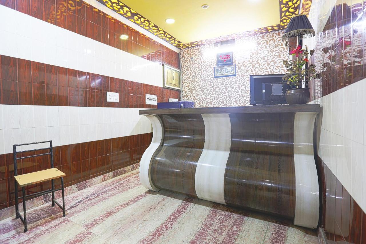 Spot On 43436 Hotel Mannat Spot Moradabad Exteriör bild