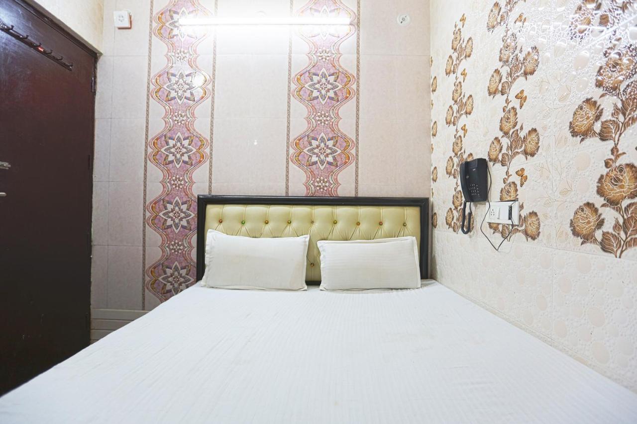 Spot On 43436 Hotel Mannat Spot Moradabad Exteriör bild